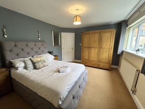 Photo 30- click for photo gallery